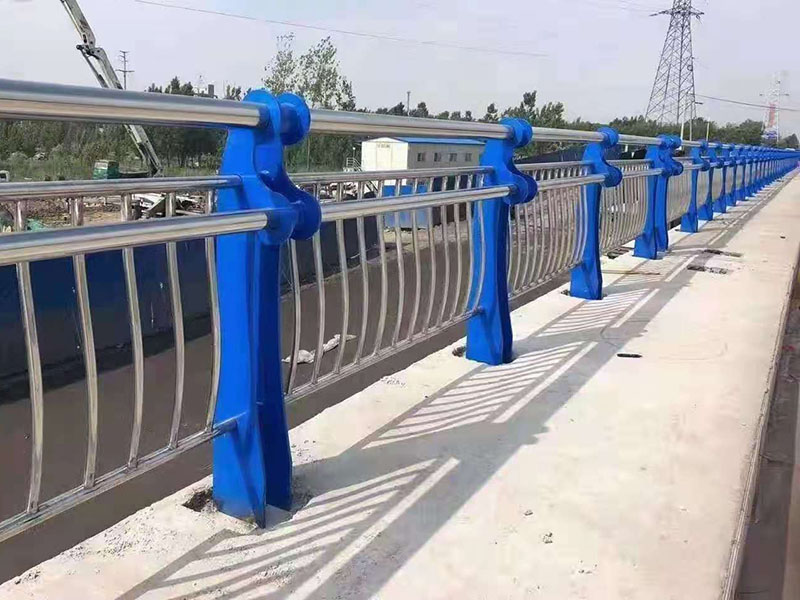 喀什桥梁护栏E型